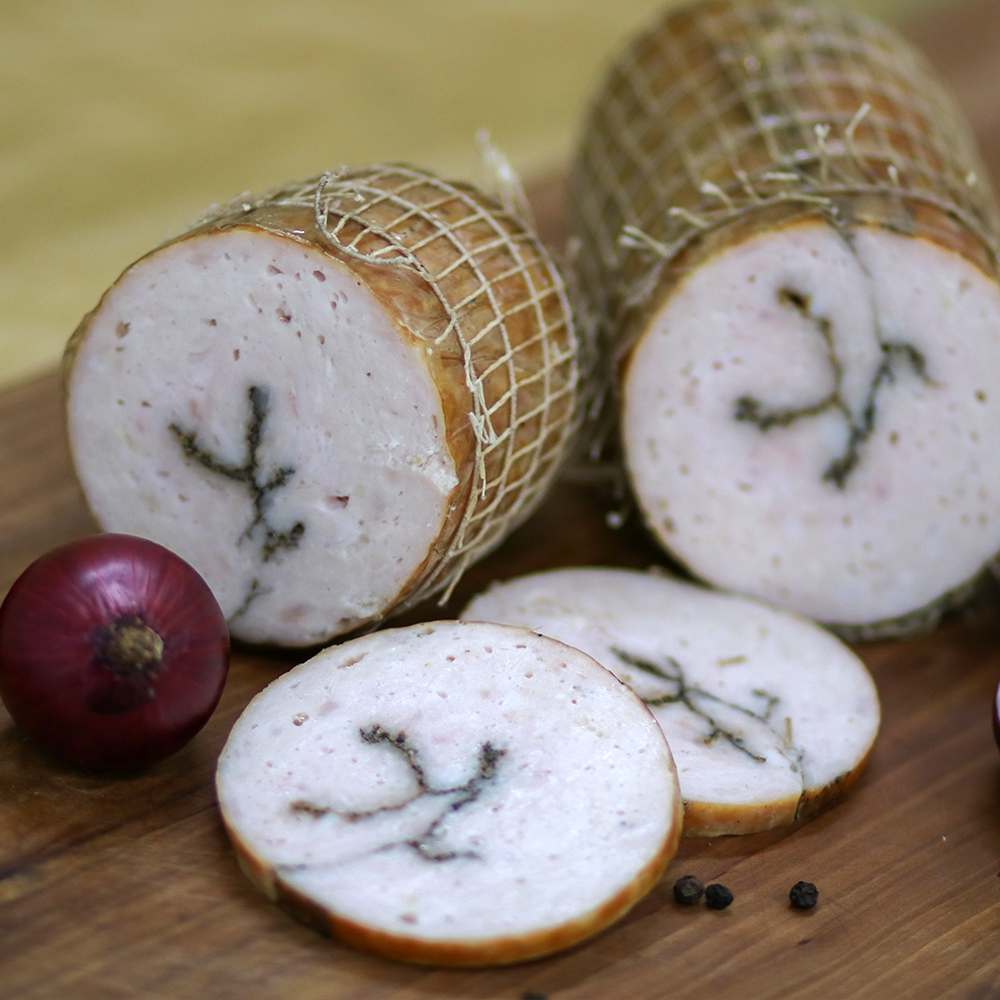 Рулет из мяса птицы копчено-вареный